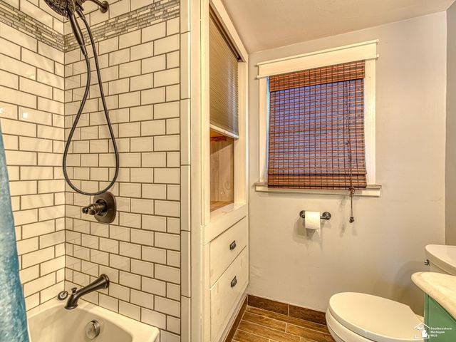 8485 S Stoney Creek Road, Carleton, MI 48117