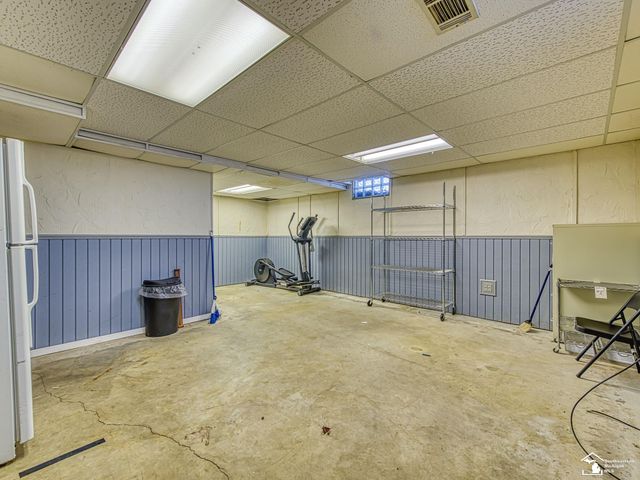 8485 S Stoney Creek Road, Carleton, MI 48117