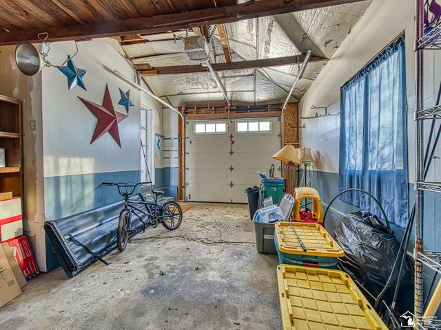 8485 S Stoney Creek Road, Carleton, MI 48117