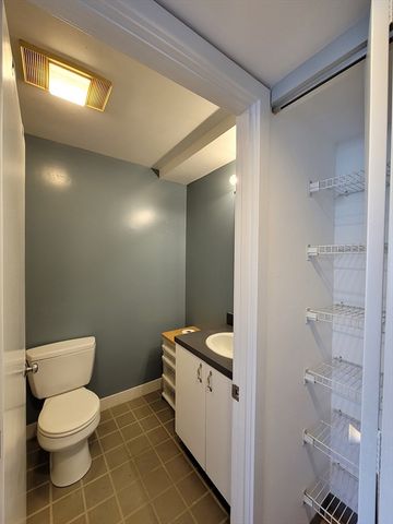 218 Thorndike St 301, Cambridge, MA 02141