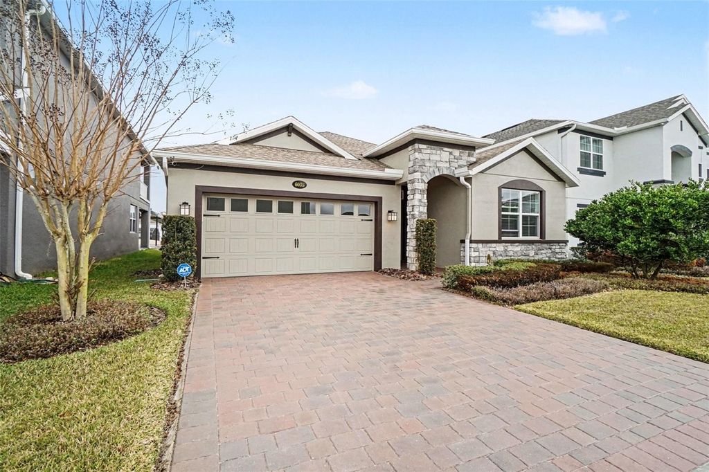 Image 3 of property listing at 6035 MONTEREY CYPRESS TRAIL, Sanford, FL 32773