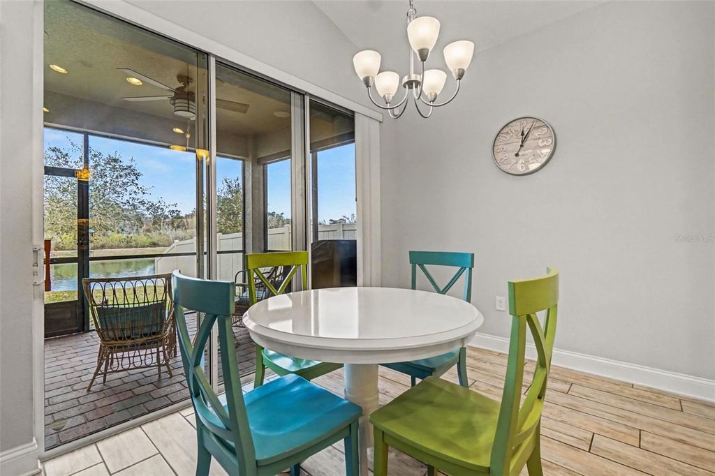 Image 8 of property listing at 6035 MONTEREY CYPRESS TRAIL, Sanford, FL 32773