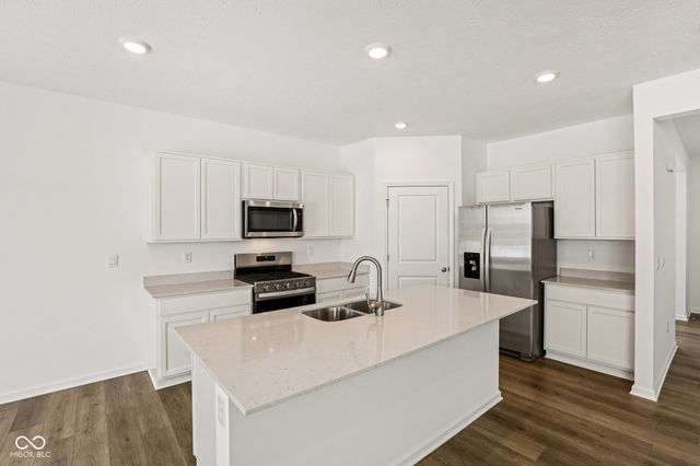 60 Benfield Drive, Whiteland, IN 46184