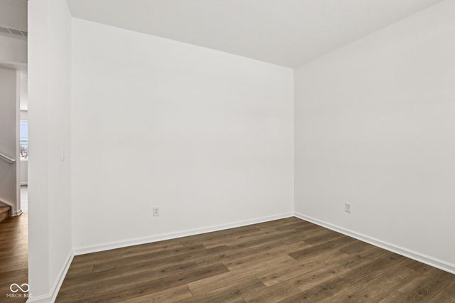 60 Benfield Drive, Whiteland, IN 46184