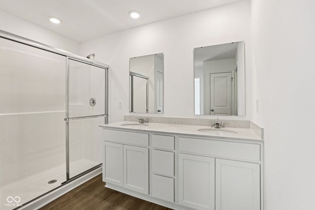 60 Benfield Drive, Whiteland, IN 46184