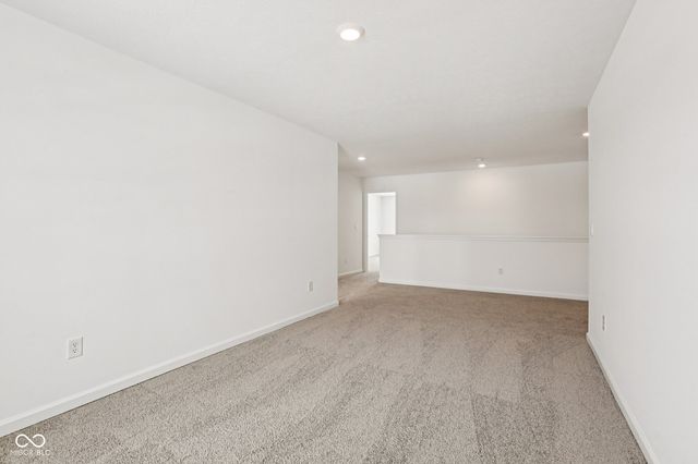 60 Benfield Drive, Whiteland, IN 46184