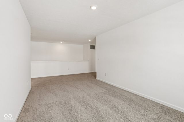 60 Benfield Drive, Whiteland, IN 46184