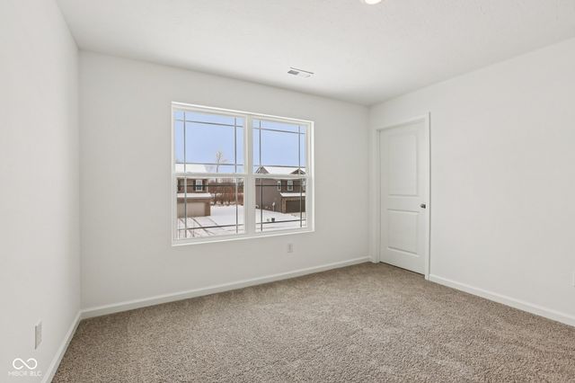 60 Benfield Drive, Whiteland, IN 46184