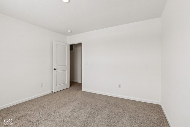 60 Benfield Drive, Whiteland, IN 46184