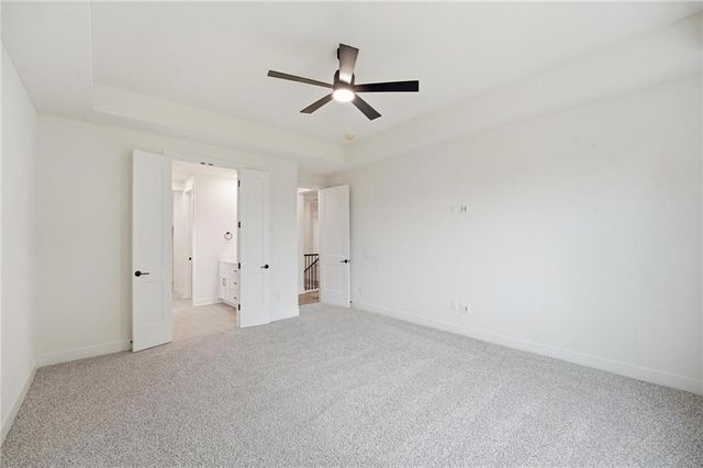1808 Halls Creek Avenue, Raymore, MO 64083