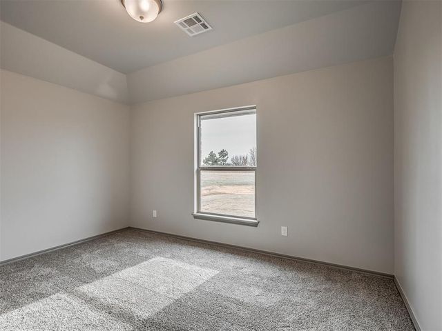 8561 Oak Tree Circle, Edmond, OK 73025