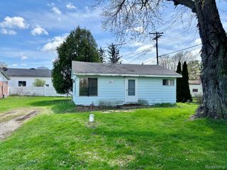 4490 Peppermill Road, Attica Township, MI 48412