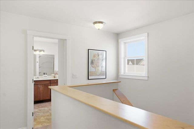 87 South Jefferson Road, South Burlington, VT 05403