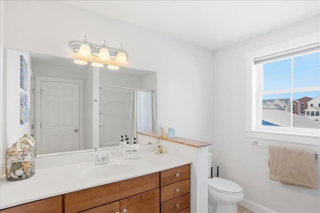 87 South Jefferson Road, South Burlington, VT 05403