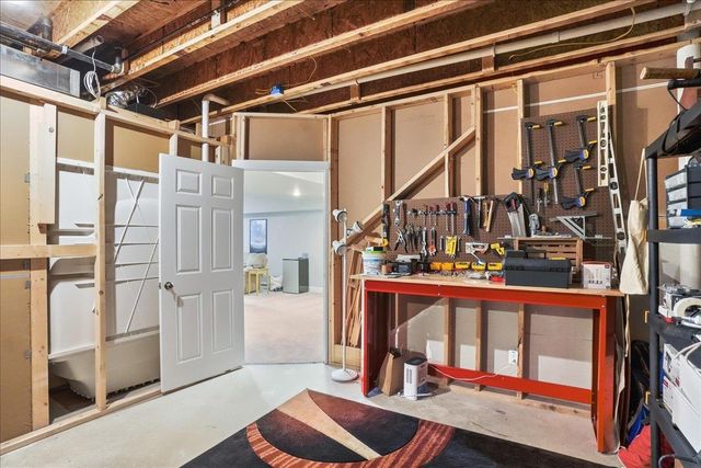 87 South Jefferson Road, South Burlington, VT 05403