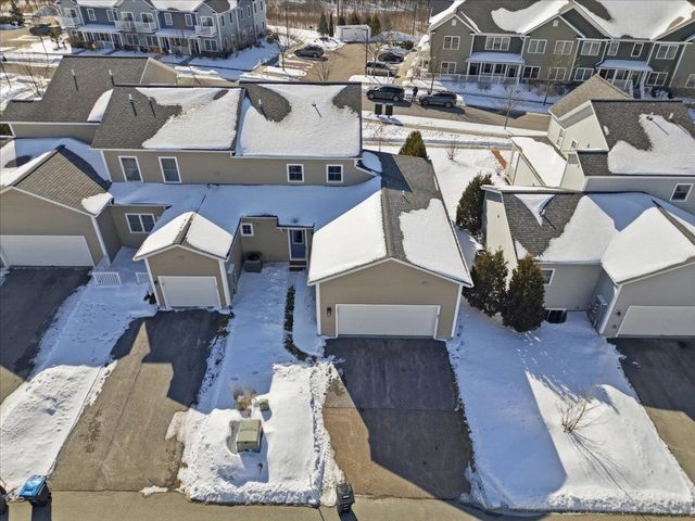 87 South Jefferson Road, South Burlington, VT 05403