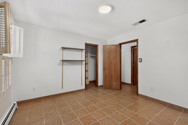 13008 Glenwood Hills Court NE, Albuquerque, NM 87111