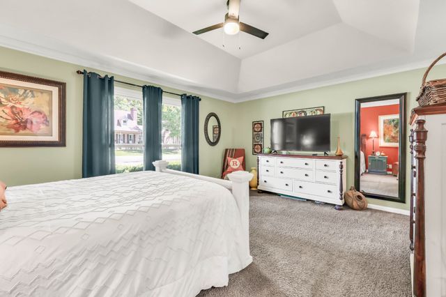 200 Plantation Ct, Dickson, TN 37055