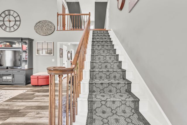 200 Plantation Ct, Dickson, TN 37055