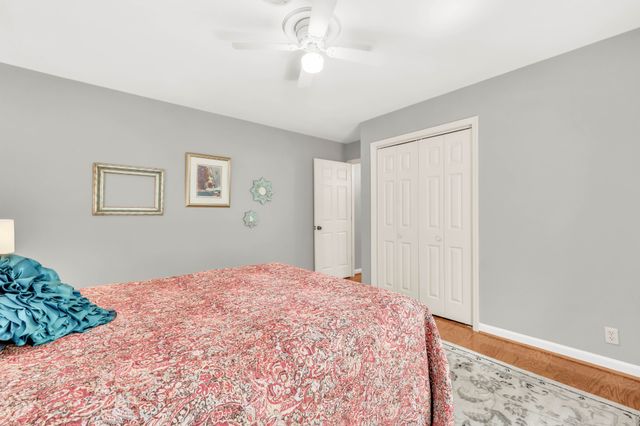 200 Plantation Ct, Dickson, TN 37055