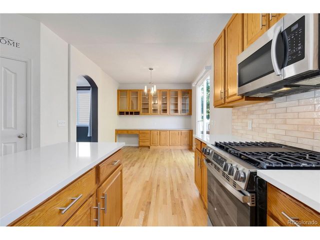 2010 Glenarbor Ct, Longmont, CO 80504