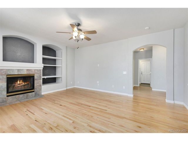 2010 Glenarbor Ct, Longmont, CO 80504