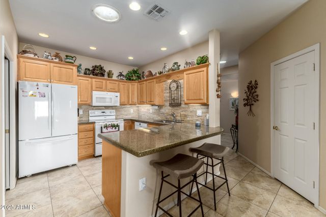 11068 E KILAREA Avenue 151, Mesa, AZ 85209