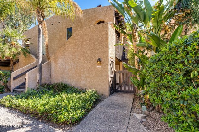 558 N Dodge Boulevard, Tucson, AZ 85716