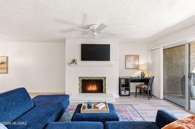 558 N Dodge Boulevard, Tucson, AZ 85716