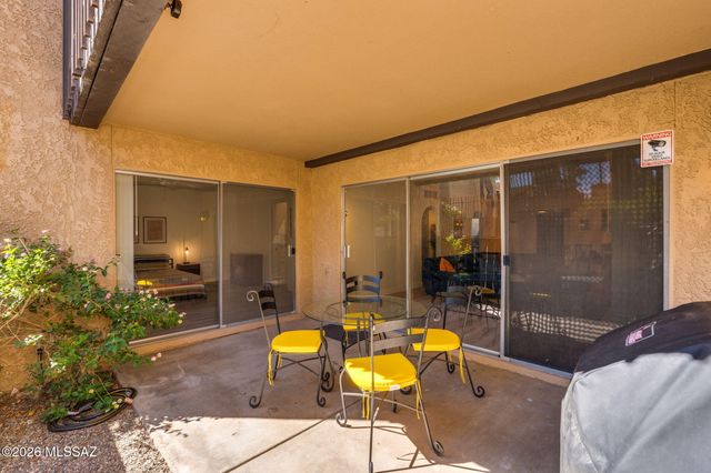 558 N Dodge Boulevard, Tucson, AZ 85716