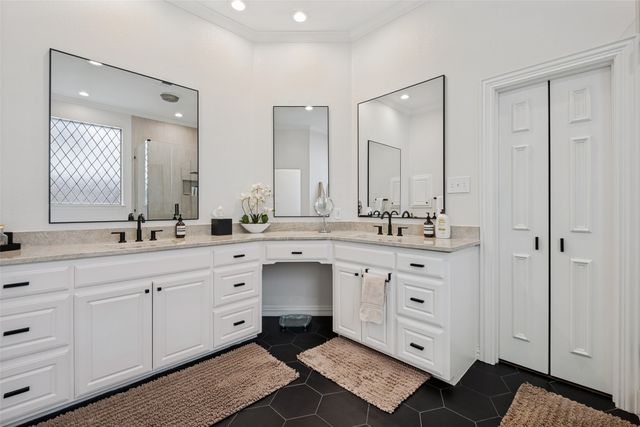 4035 Wembley Terrace, Dallas, TX 75220