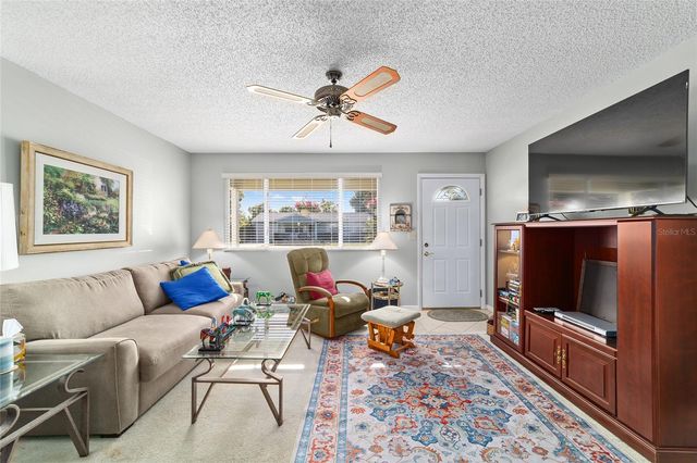 10921 SW 86TH CT, Ocala, FL 34481