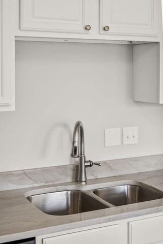 1215 Addy Brook Street, Conway, AR 72032