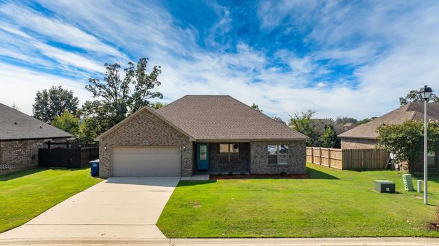 1215 Addy Brook Street, Conway, AR 72032
