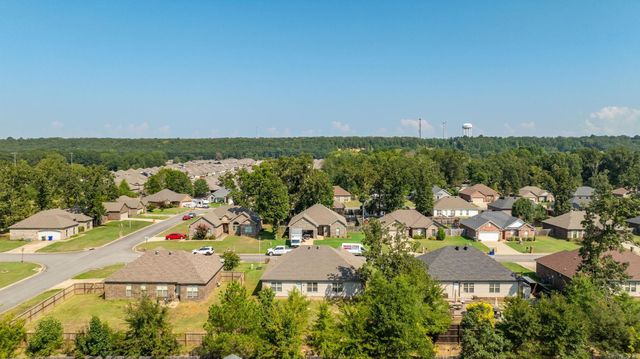 1215 Addy Brook Street, Conway, AR 72032