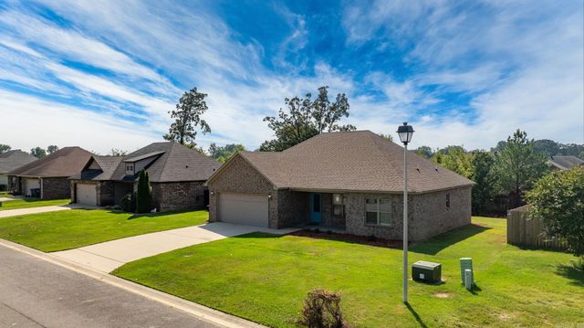 1215 Addy Brook Street, Conway, AR 72032