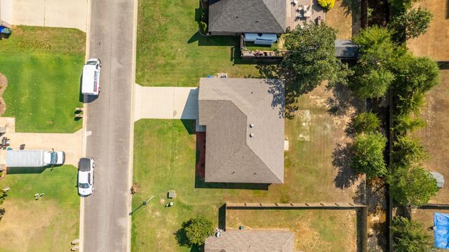 1215 Addy Brook Street, Conway, AR 72032