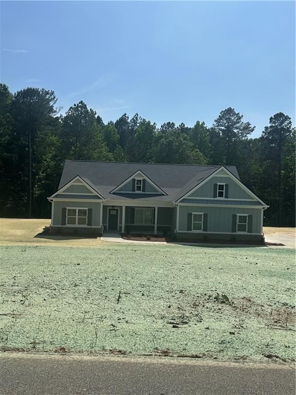 5025 Guthrie Cemetery Road, Loganville, GA 30052