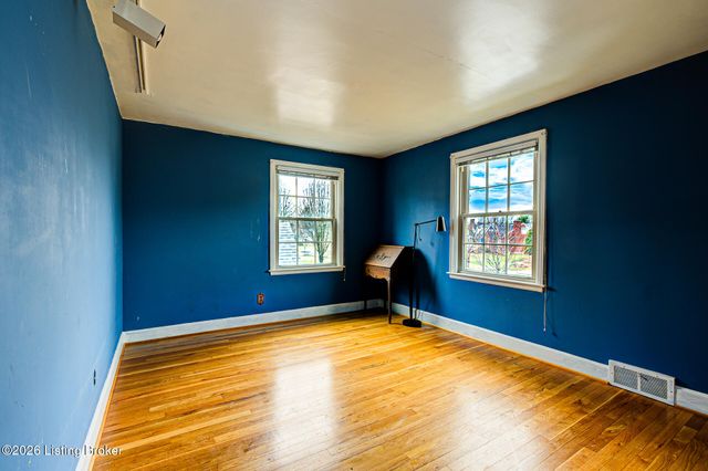 2662 Kings Hwy, Louisville, KY 40205