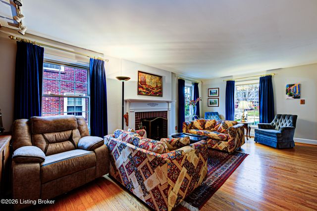 2662 Kings Hwy, Louisville, KY 40205