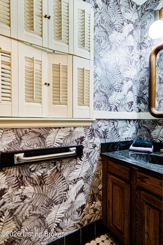 2662 Kings Hwy, Louisville, KY 40205