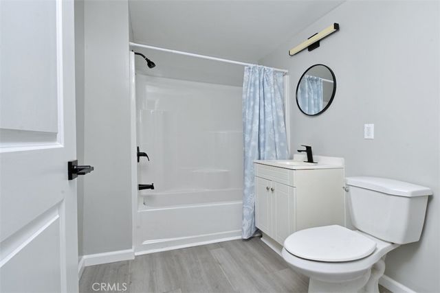 14336 Tiara Street, Van Nuys, CA 91401