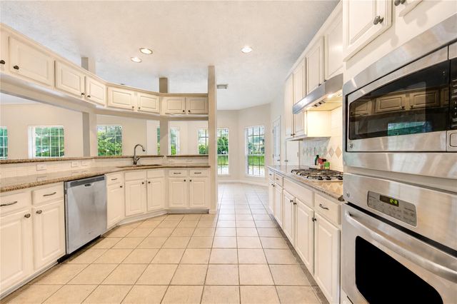 7818 Devlin Drive, Humble, TX 77346