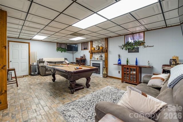 4205 Lake Shore Road S, Denver, NC 28037