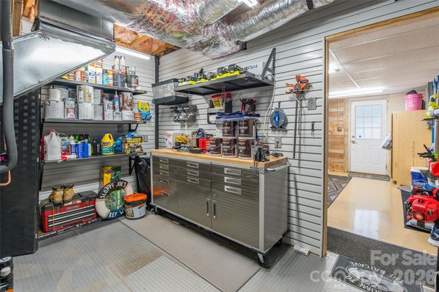 4205 Lake Shore Road S, Denver, NC 28037