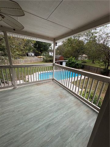 812 Cedar Lane, Prairie Grove, AR 72753