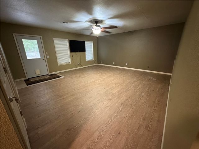 812 Cedar Lane, Prairie Grove, AR 72753