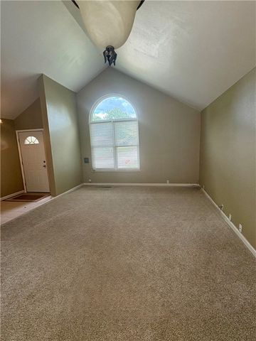 812 Cedar Lane, Prairie Grove, AR 72753