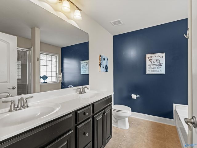 15598 Coach House Court NW, Harvest, AL 35749