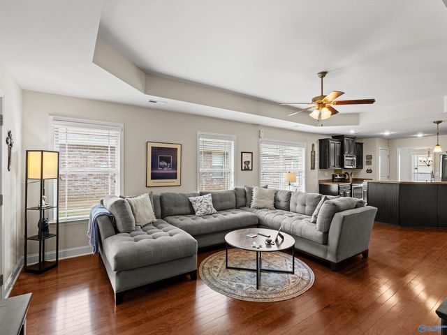 15598 Coach House Court NW, Harvest, AL 35749